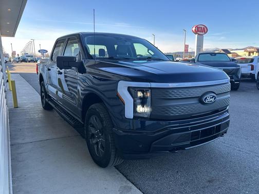 2024 Ford F-150 Lightning Flash