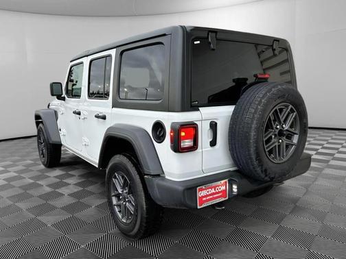 Bright White Clearcoat 2024 Jeep Wrangler Sport S