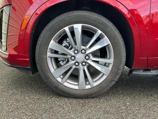 2025 Cadillac XT6 Premium Luxury FWD