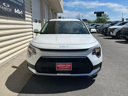 2023 Kia Niro EX