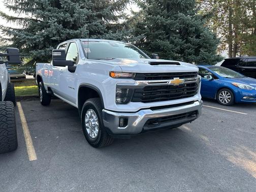 2024 Chevrolet Silverado 3500 LT