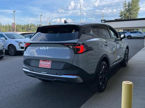 2026 Kia Sportage SX Turbo