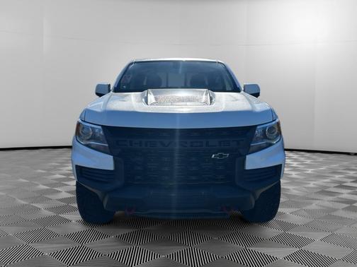 Summit White 2022 Chevrolet Colorado ZR2