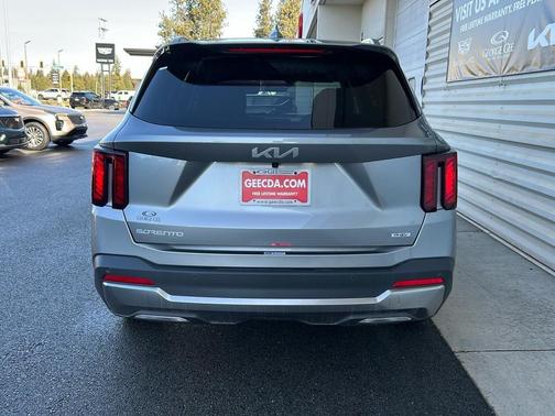 2025 Kia Sorento Plug-In Hybrid EX