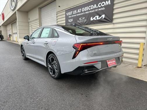 2025 Kia K5 GT-Line