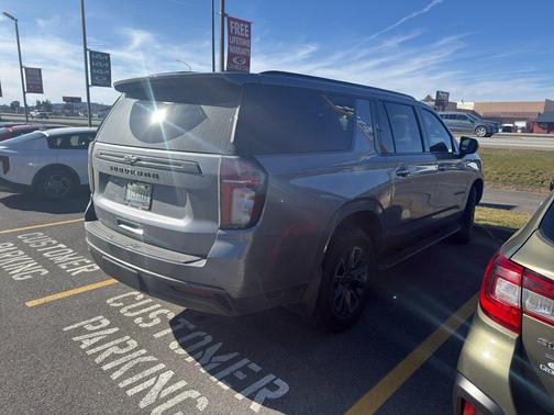 2021 Chevrolet Suburban 4WD Z71