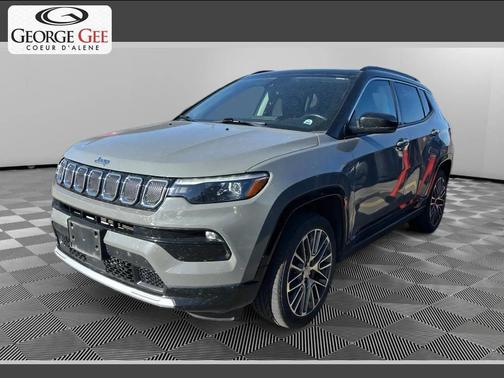 Sting-Gray Clearcoat 2022 Jeep Compass Limited