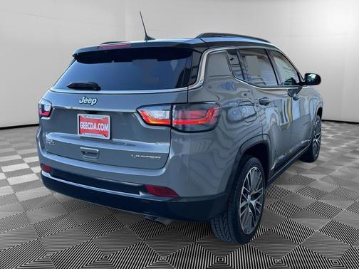 Sting-Gray Clearcoat 2022 Jeep Compass Limited