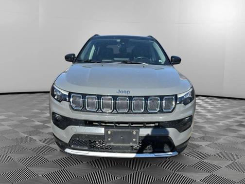Sting-Gray Clearcoat 2022 Jeep Compass Limited