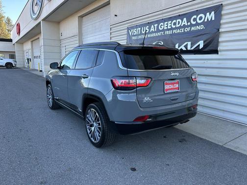 Sting-Gray Clearcoat 2022 Jeep Compass Limited