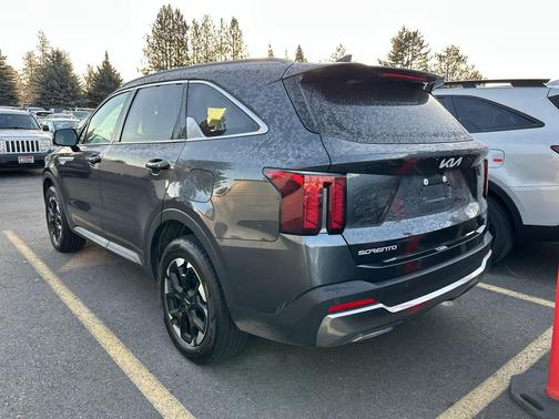 2024 Kia Sorento S