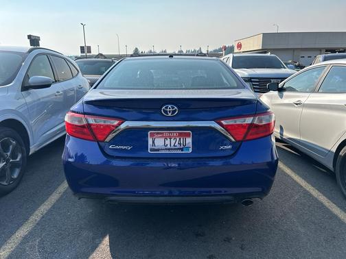2016 Toyota Camry XSE