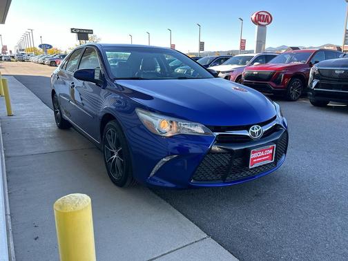 2016 Toyota Camry XSE