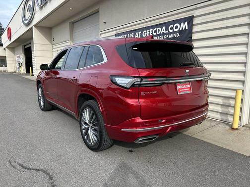 2025 Buick Enclave Avenir AWD