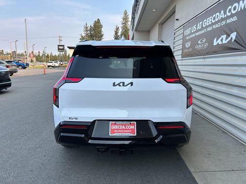 2026 Kia EV9 Land