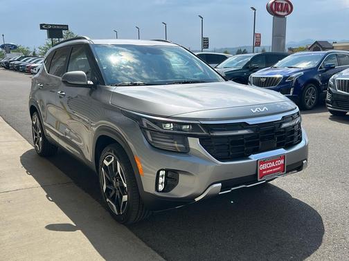2026 Kia Seltos SX w/Burgundy Interior