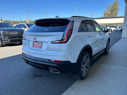 2023 Cadillac XT4 Sport