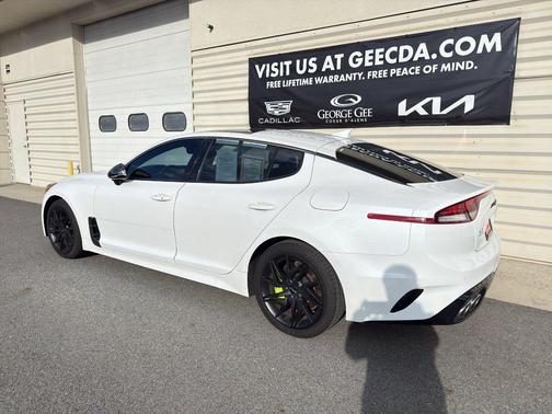 2022 Kia Stinger GT-Line