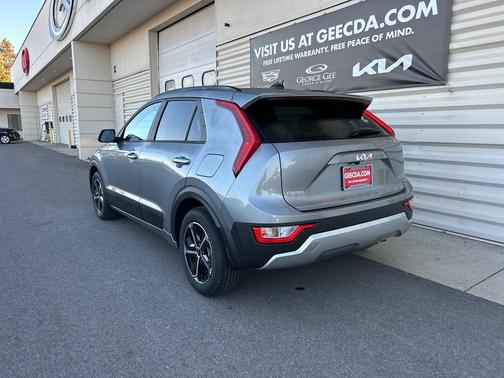 2025 Kia Niro EX