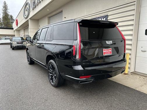 2024 Cadillac Escalade ESV Sport Platinum