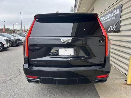 2024 Cadillac Escalade ESV Sport Platinum