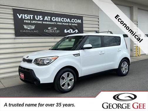 2016 Kia Soul Base