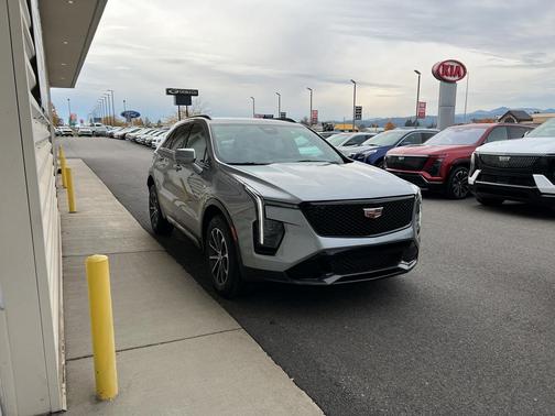 2025 Cadillac XT4 Sport