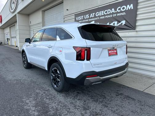 2026 Kia Sorento S