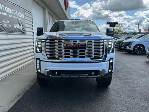 2024 GMC Sierra 3500 Denali