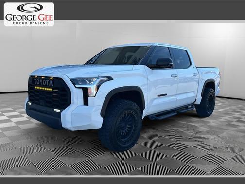 Ice Cap 2025 Toyota Tundra SR5