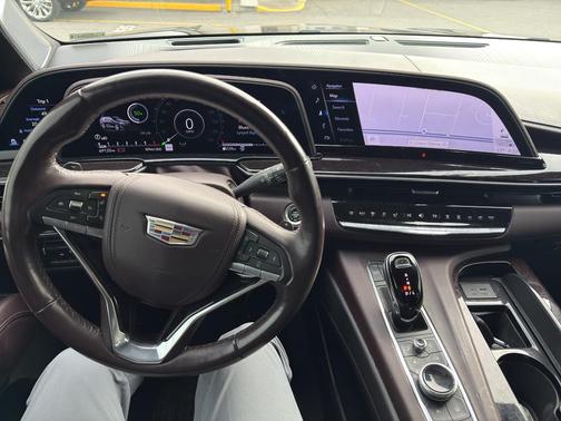 2022 Cadillac Escalade Premium Luxury Platinum