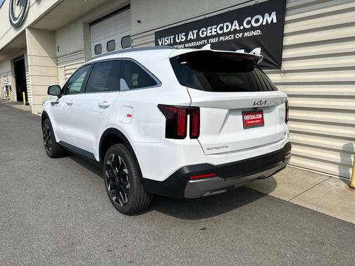 2025 Kia Sorento EX