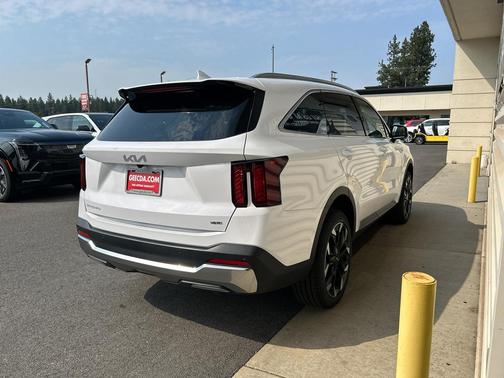 2025 Kia Sorento EX
