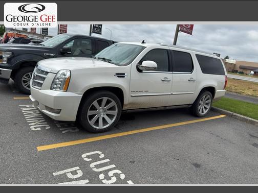 White Diamond Tricoat 2014 Cadillac Escalade ESV Platinum Edition