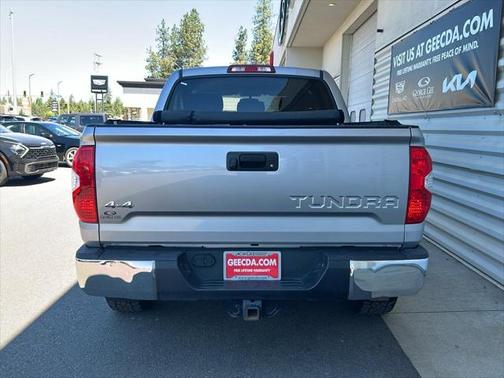 2015 Toyota Tundra SR5