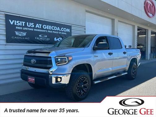 2015 Toyota Tundra SR5