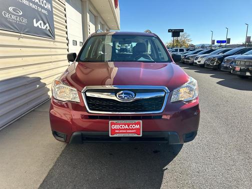 2016 Subaru Forester 2.5i