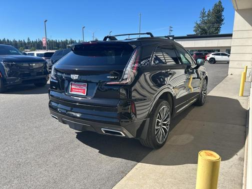 2024 Cadillac XT4 Sport