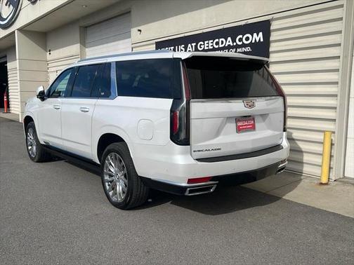 2021 Cadillac Escalade ESV Premium Luxury