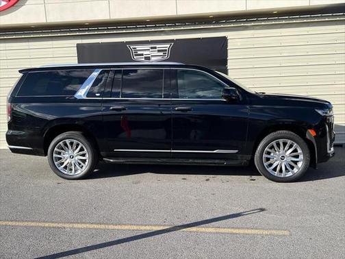 2023 Cadillac Escalade ESV Premium Luxury