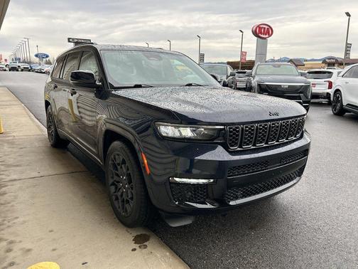 2023 Jeep Grand Cherokee L Summit Reserve