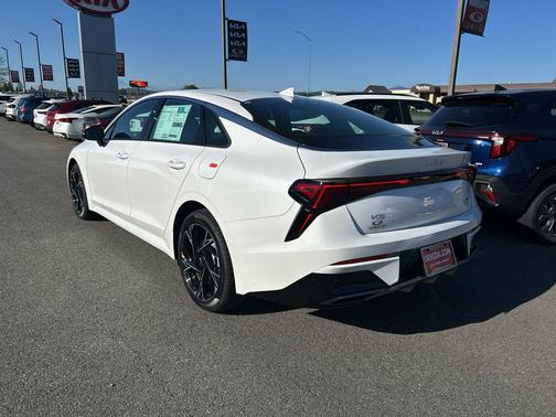 Snow White Pearl 2026 Kia K5 GT-Line FWD
