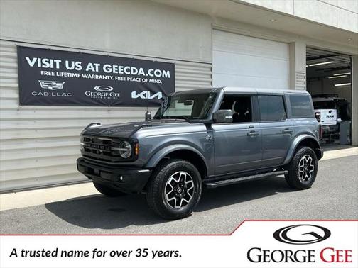 2024 Ford Bronco Outer Banks