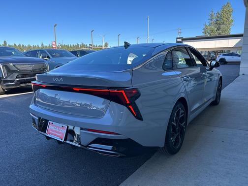 2026 Kia K5 GT-Line