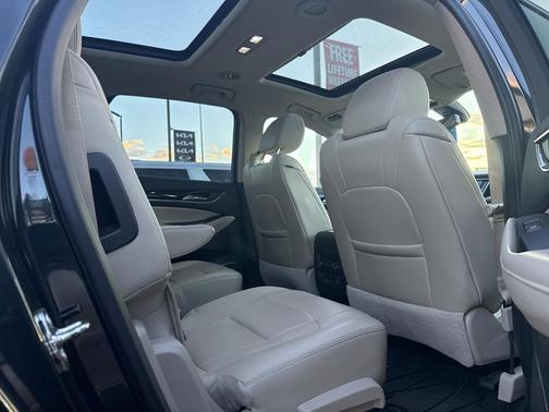 2020 Buick Enclave AWD Essence