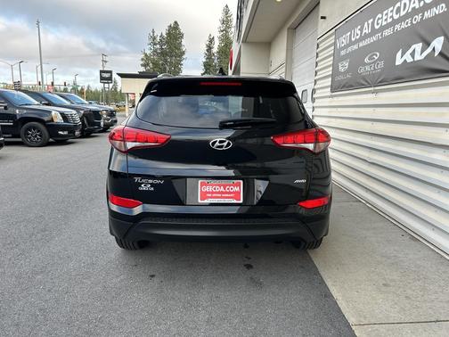 2017 Hyundai TUCSON SE Plus