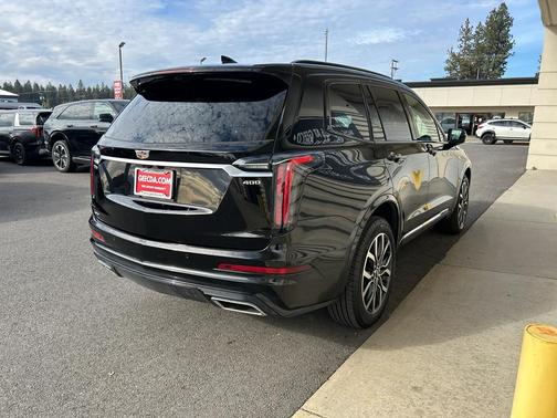 2025 Cadillac XT6 Sport AWD