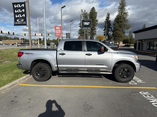 2011 Toyota Tundra Grade