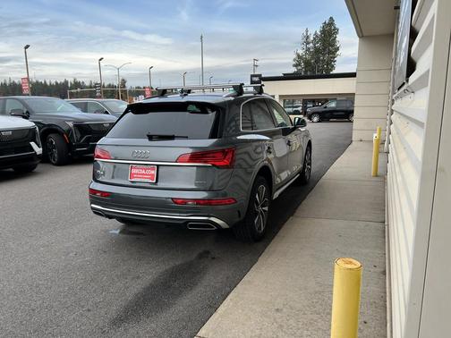 2023 Audi Q5 45 S line Premium Plus