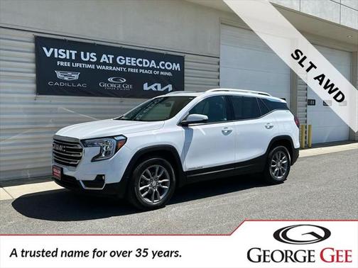 2022 GMC Terrain SLT